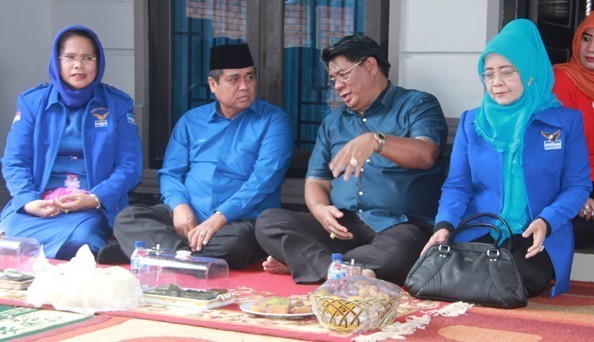 HBA dan Cik Bur