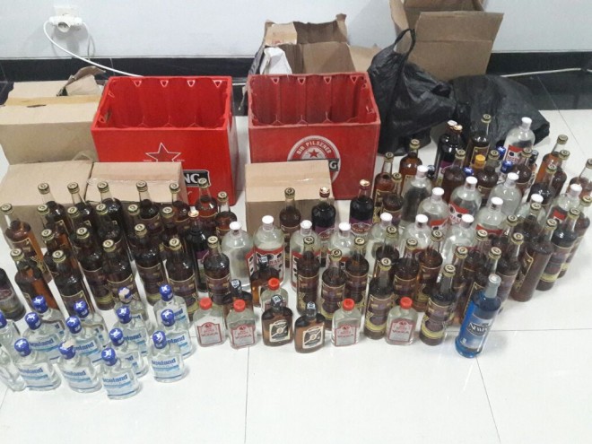 Miras Oplosan yang diamankan di Polda Jambi.