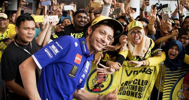 Valentino Rossi antusias dengan wacana digelarnya MotoGP Indonesia. <i> Foto : AFP </i>
