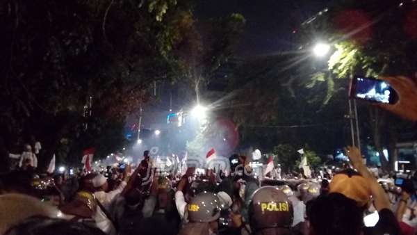 Insiden terjadi di depan Istana Merdeka. Foto: Fandi Permana/JPNN.com