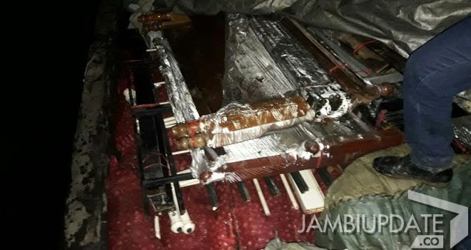 Bawang merah yang diduga ilegal diamankan anggota Intel Kodim Tanjabtim.