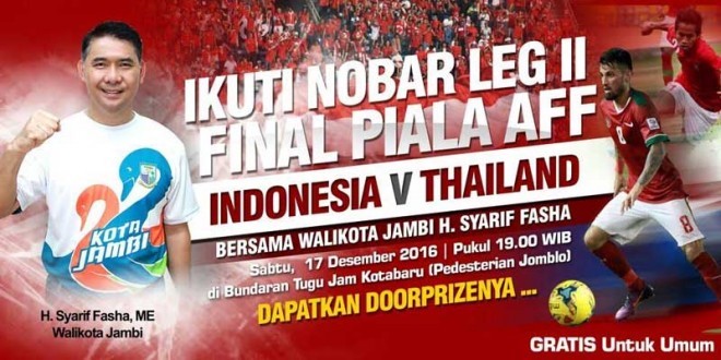 Nobar Final Piala AFF 2016 di Bundaran Tugu Monas Kotabaru.