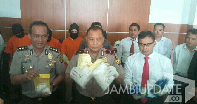 Polda Jambi Amankan 4,6 Kg Sabu Asal Luar Negeri.