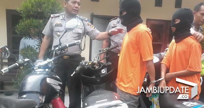 Pelaku yang berhasil diamankan pihak Polsek Tenalaipura.