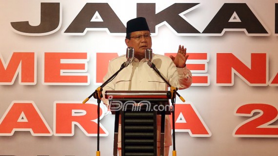 Ketua Umum Partai Gerindra Prabowo Subianto menghadiri Rapat Kader Gerindra DKI Jakarta di JIExpo, Kemayoran, Jakarta, Minggu (8/1). Rapat tersebut dihadiri Paslon nomor urut 3 Anies-Sandi, petinggi dan pengurus DPP Partai Gerindra serta Rachmawati Soekarnoputri. Foto by: Ricardo