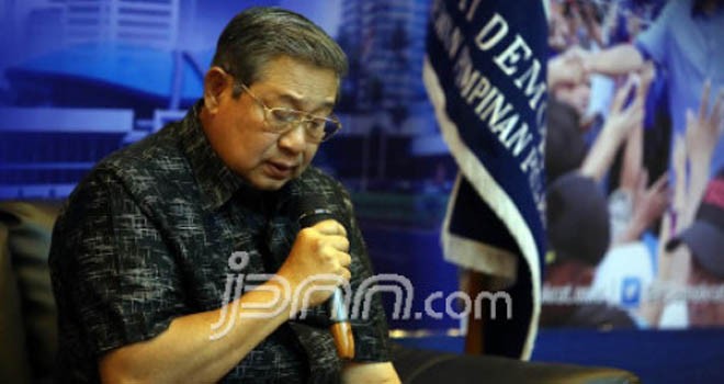 Susilo Bambang Yudhoyono, saat menggelar jumpa pers di Wisma Proklamasi, Rabu (1/2). Foto: Ricardo/JPNN.com