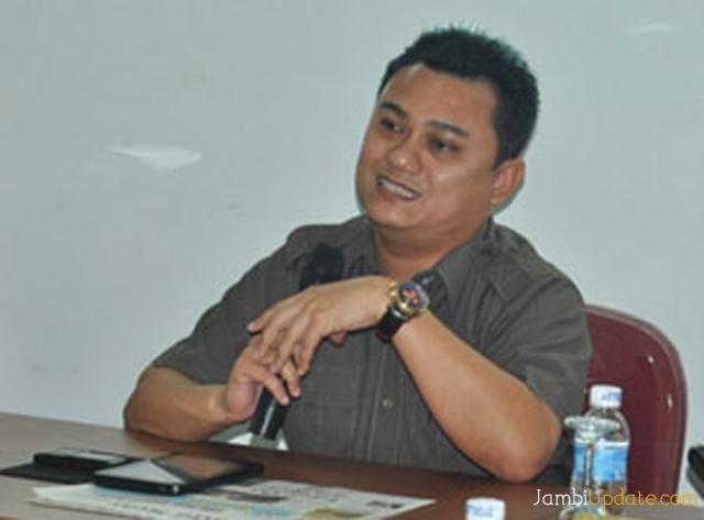 Muhammad Sum Indra.