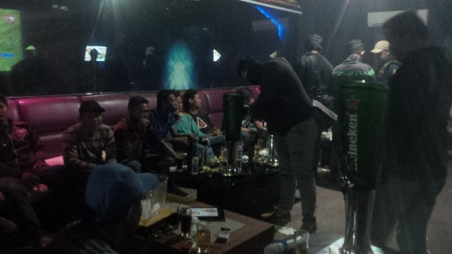 Razia tempat hiburan malam.