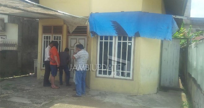 Lokasi penggrebekan pabrik miras oplosan di kebun handil beberapa waktu lalu.