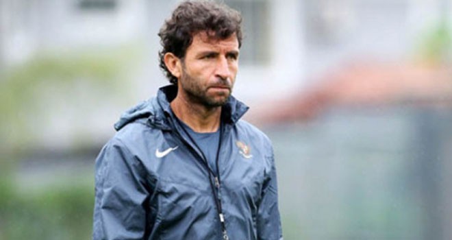 Luis Milla. Foto: dok/Jawa Pos