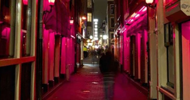 Inilah 9 Negara dengan Wanita PSK yang Aduhai. Ilustrasi Pinterest