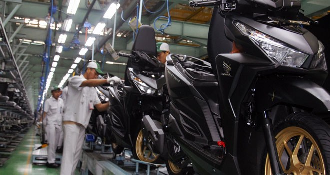Tampilan New Honda Vario 150 dan 125 dengan warna baru.