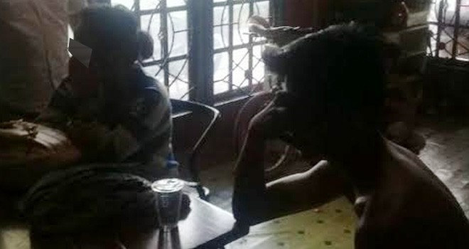 Pelajar SMA di Kualatungkal yang Tertangkap Basah Mesum di WC Gedung Balai Adat.