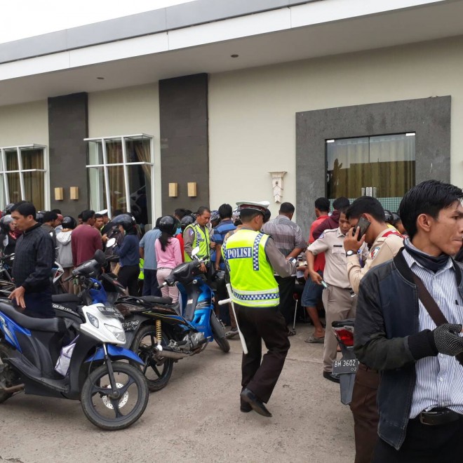 Operasi Patuh di Jalan Pattimura, Simpang Rimbo, Kota Jambi, Sabtu (20/5).