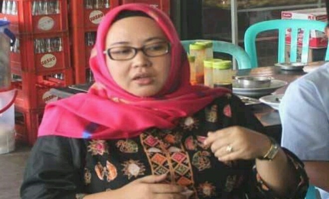 Camelia Hasip.