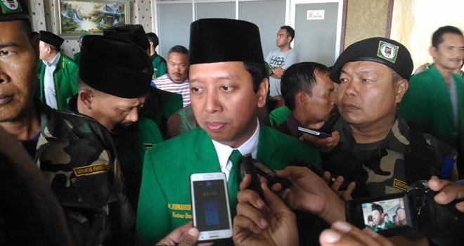 Ketua DPP PPP, Romahurmuzy usai menghadiri acara DPW PPP Provinsi Jambi di hotel Golden Harvest. 
