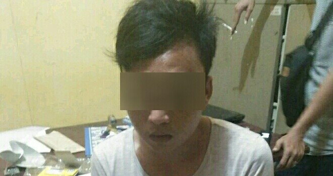 Tersangka yang berhasil diamankan polisi. 