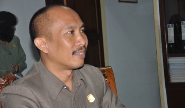 Wakil ketua DPD Gerindra Syahbandar.