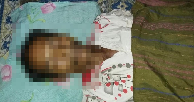 Mayat Mr X di Pinggir Lintas Jambi - Muara Bulian.