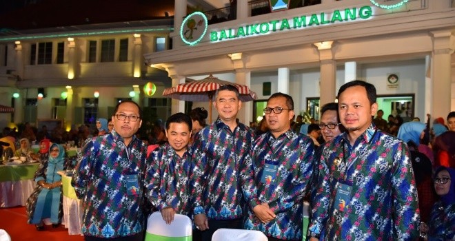 Walikota Jambi, Sy Fasha bersama walikota seluruh indonesia saat menghadiri Rakernas APEKSI 2017 di Kota Malang.