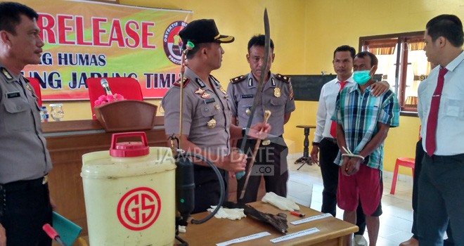 Seorang Petani di Tanjabtim yang Dibekuk Polisi.