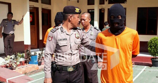 Pelaku begal saat berhasil diamankan di Polsek Telanaipura.