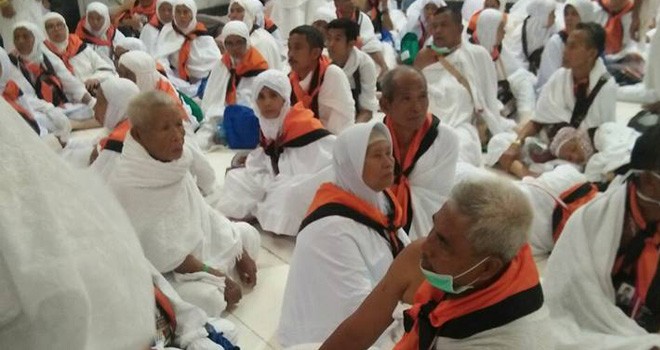 JCH asal Jambi beristirahat usai melaksanakan Tawaf dan Sai.