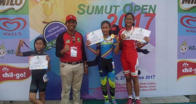 Atlet Sepatu Roda Jambi meraih medali di Piala Gubernur Sumatera Utara (Sumut) 2017.