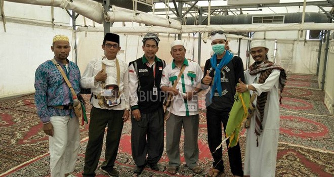 Kloter 21 JCH EHA Jambi saat survey dilokasi tenda di Padang Arafah.