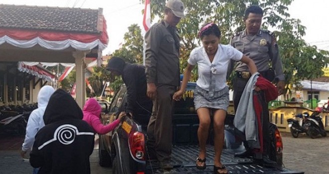 Hasil penggrebekan polisi di Kopi Kuro-kuro milik Woro. Foto : Polsek Wedarijaksa For Radar Pati