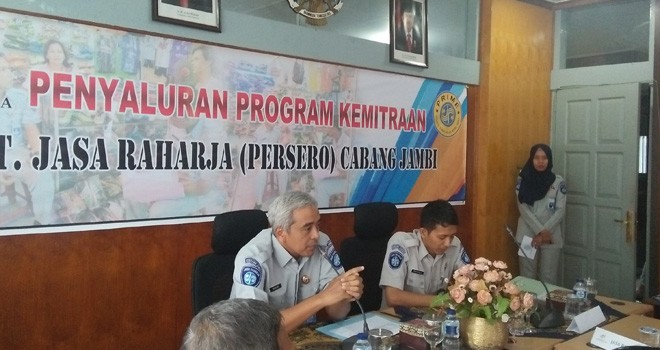 PT. Jasa Raharja (Persero) Cabang Jambi telah menyalurkan dana kemitraan sebesar Rp 850 juta kepada mitra binaan.