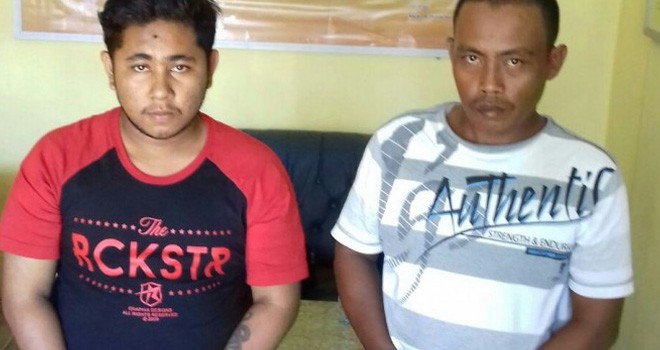 Tersangka Ravi dan Rundi serta barang bukti saat diamankan di Polres Sarolangun.