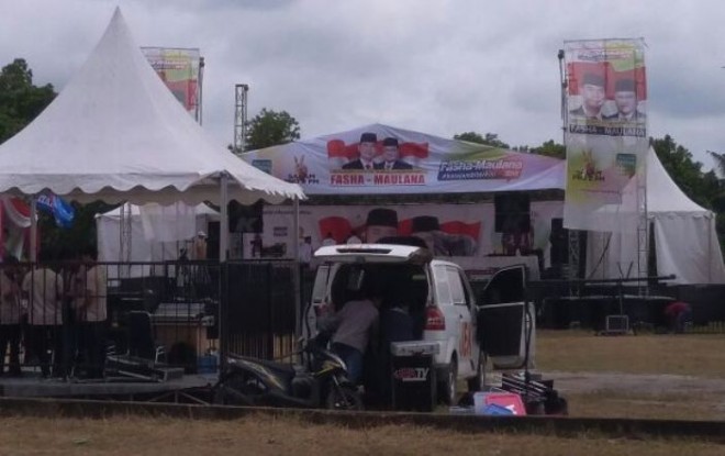 Persiapan deklarasi Fasha-Maulana  di lapangan Honda Square, Thehok  hari ini (9/12)