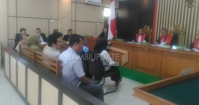 Sidang lanjutan Perkara dugaan korupsi mark up gaji Pegawai Negeri Sipil golongan III Sekretariat Daerah (Setda) Provinsi Jambi beberapa waktu lalu. 