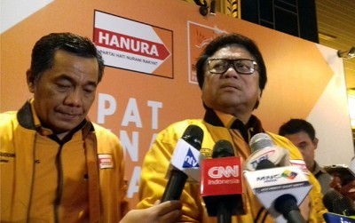 Sekjen Partai Hanura Syarifudin Sudding dan Ketua Umum Oesman Sapta Odang (Oso) (JawaPos.com)