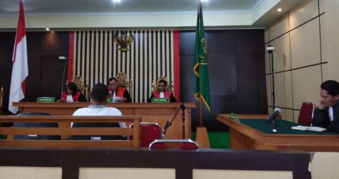 Sidang vonis terhadap terdakwa Darmawan, mantan Bendahara DPRD Merangin.