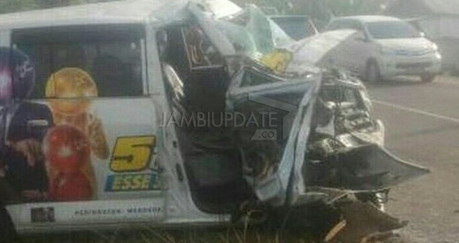 Kecelakaan Maut di Aurduri.