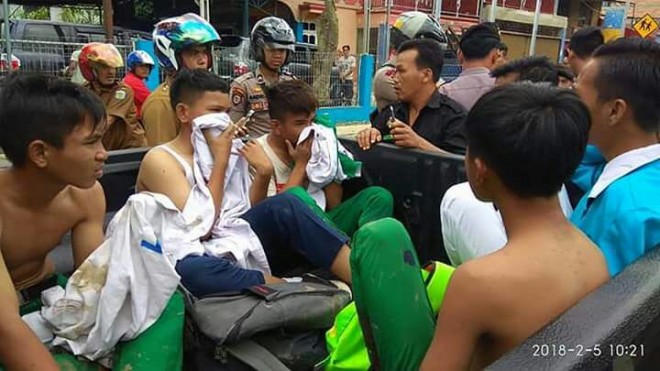 Tawuran Antar Pelajar Pecah di Sungai Penuh.