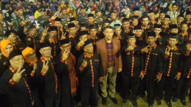 Sy Fasha bersama pengurus Pujakesuma saat pengukuhan beberapa waktu lalu