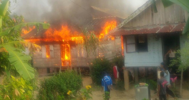 3 Rumah di Kumpeh yang Terbakar.