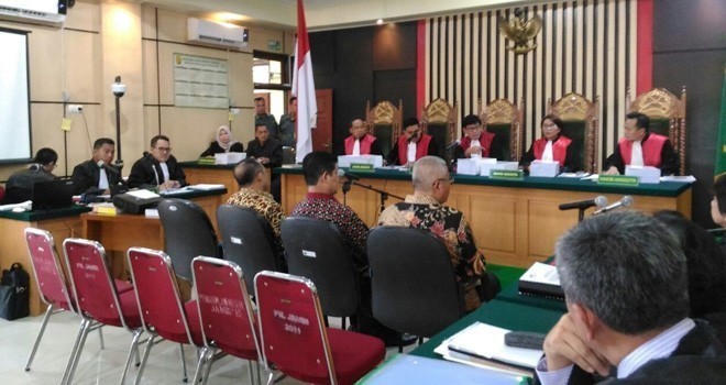 Tiga Terdakwa Sidang Korupsi suap RAPBD Jambi.