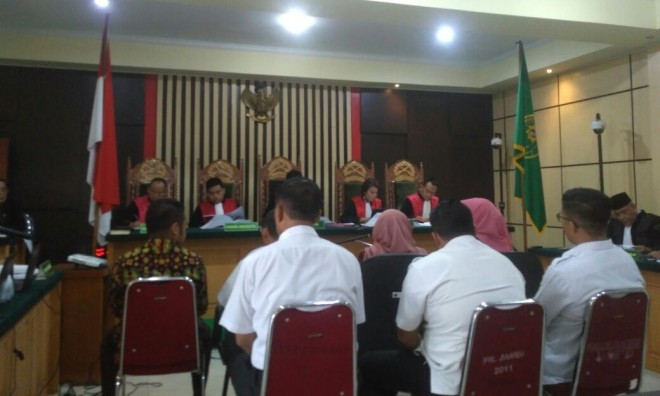Sidang lanjutan kasus uang ketok palu dengan terdakwa Supriyono di PN Tipikor Jambi, Rabu (18/4).