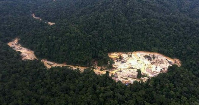 Terlihat ativitas PETI itu di kawasan hutan lindung di wilayah Kecamatan Batang Merangin, Kabupaten Kerinci.