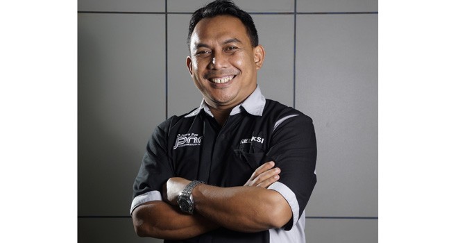 Photographer Jambi Ekspres, M Ridwan.