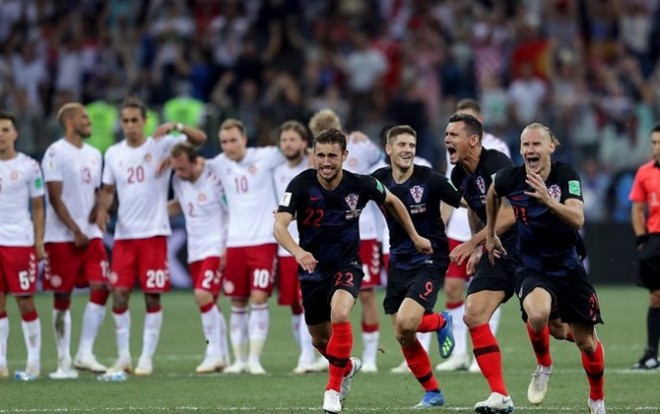 Kroasia melangkah ke babak perempat final berkat kemenangan adu penalti atas Denmark. (fifa.com)