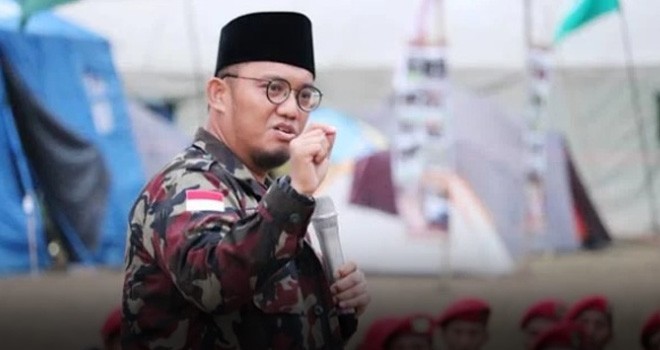 Dahnill Anzar Simanjuntak.