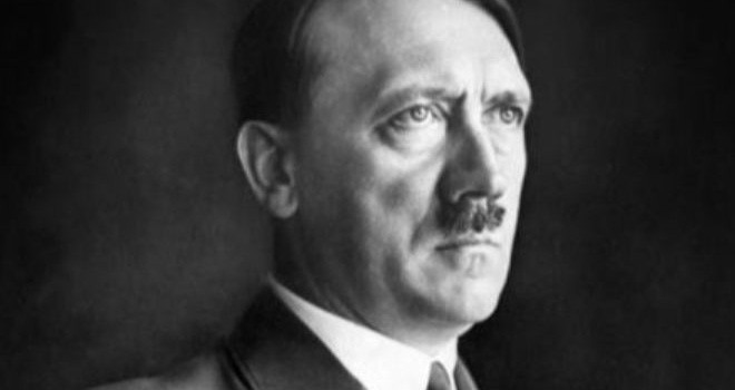 Universitas Michigan, AS mengundang sebuah pembicara untuk kelas wajibnya. Si tamu pembicara dalam kuliahnya malah membandingkan antara Perdana Menteri Israel Benjamin Netanyahu dengan Adolf Hitler (AFP)