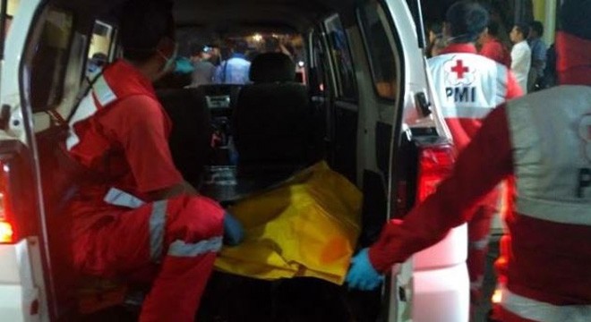 Jenazah korban Lion Air JT-610 dibawa ke RS Polri untuk dilakukan proses identifikasi