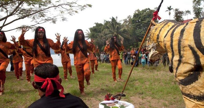 Tari Ngagah Harimau saat ditampilkan beberapa waktu lalu