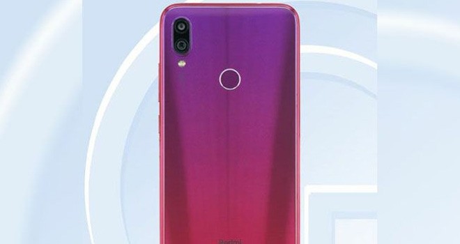 Xiaomi Redmi Note 7 membawa warna gradasi. (BGR)